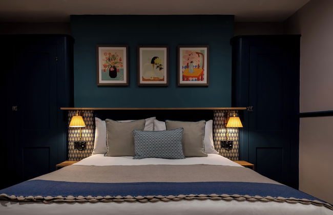 Round House Apartments - Photo 10