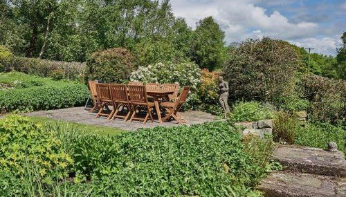 5 bedroom cottage in rural Staffordshire - Foto 3