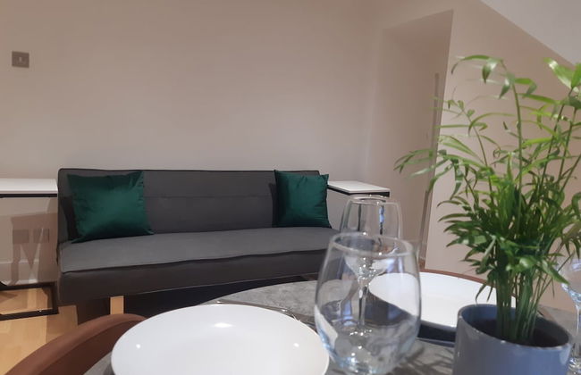 Crown Central Apartments - Foto 34