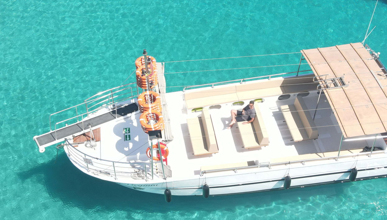 Cala Salada + Cala Conta Boat Tour - Foto 1