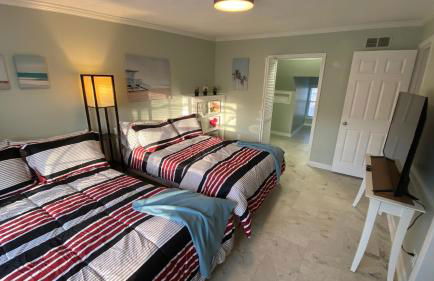 Here It Is! Cool Cape Cod-3 BR-2.5 Bath-12 Guests - Foto 34