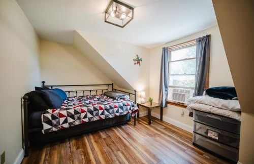 Spacious Country Home, Hot Tub, Fire Pit, Deck - Foto 26