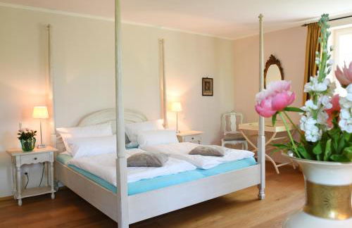 Haus Keppelborg: ZI Elisabeth mit Burgmauerblick - Foto 1