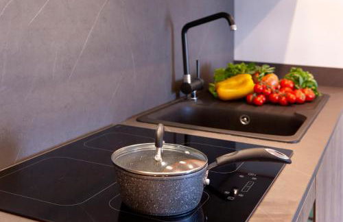 The Literary House - Photo 16