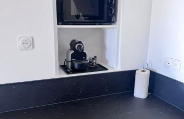 Studio Rénové de Charme en Provence - Foto 17