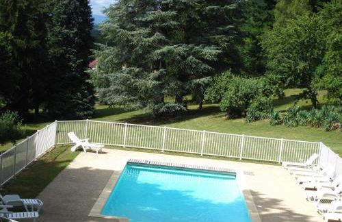 House in France with Pool and Views - Foto 17