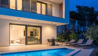 Vila Cvita - Photo 2, Garden view