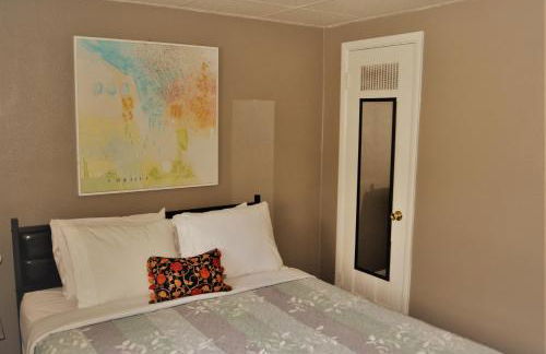 Grand Red - six-bedroom apartments near the UND campus - Foto 23