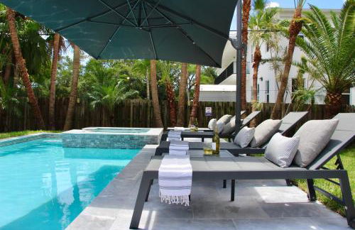Friendly Fox Luxury Pool & Spa House Near Downtown & Beach - Foto 2