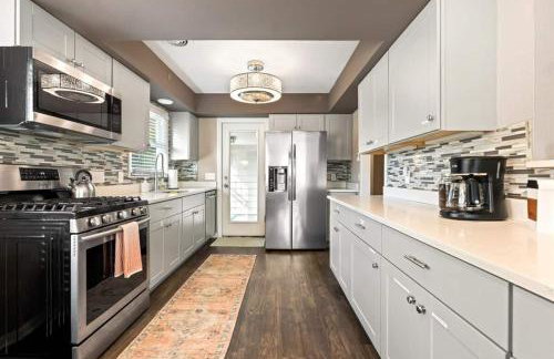 Brew City Game Room Fenced Yard 2 king beds - Foto 36