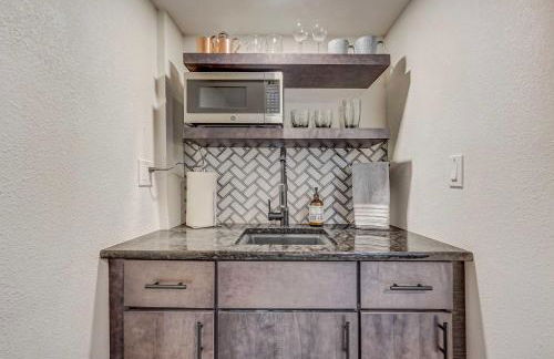 Oak Hills Estate Luxe Forest Escape Near USAFA - Foto 72