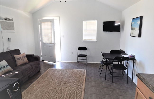 JJB Cabins - Photo 27