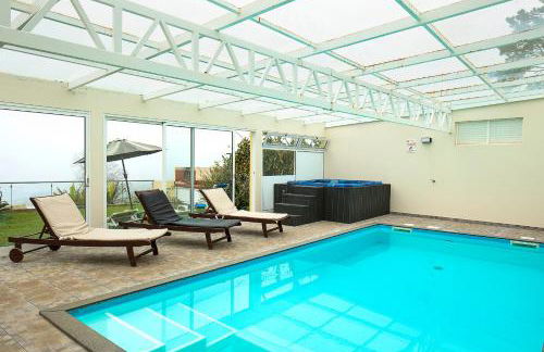 Casa da Relva com Piscina Aquecida Interna - Foto 9