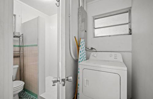 Family Pool Home • Sleeps 8 - Foto 25