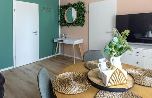 The Golden Pelican - Photo 7