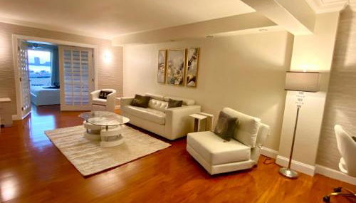 Deluxe waterfront one bedroom apartment with Miami Skyline view, free parking 5 mins drive to Miami Beach - Foto 3