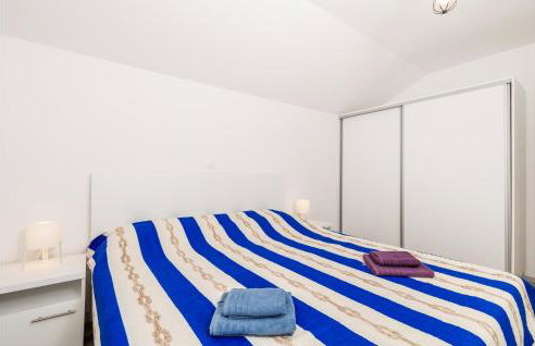 1 Bedroom Lovely Apartment In Vlasici - Foto 25