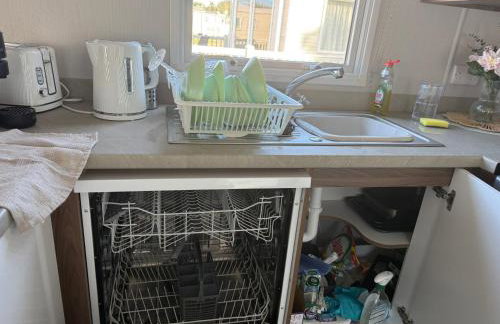 LuxeHaven at Tattershall Lakes Park with Hot Tub - Foto 63