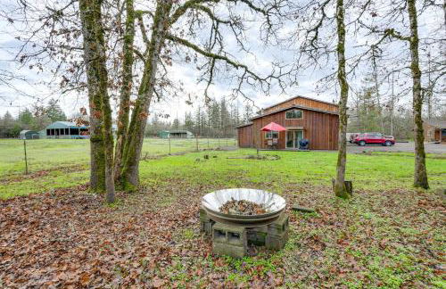 Willamette Valley Home on Working Horse Farm! - Foto 6