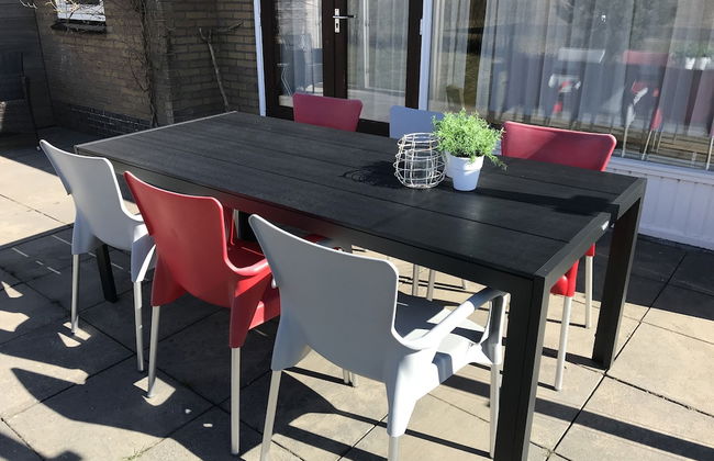 Holiday Home With Private Garden by the sea - Foto 10