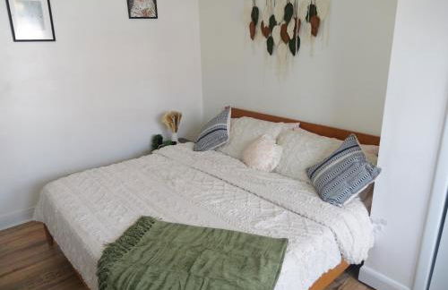 Spacious 4-Bedroom Family Home Sleeps 10 Peaceful Baltimore Suburb - Foto 22