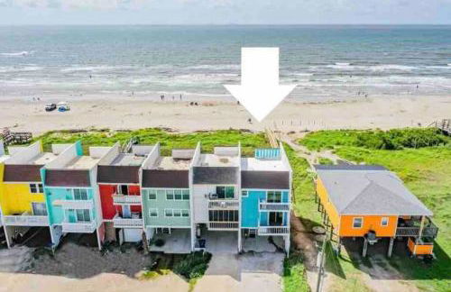 Beachfront Retreat! 3 Steps to WALKOVER! - Photo 5