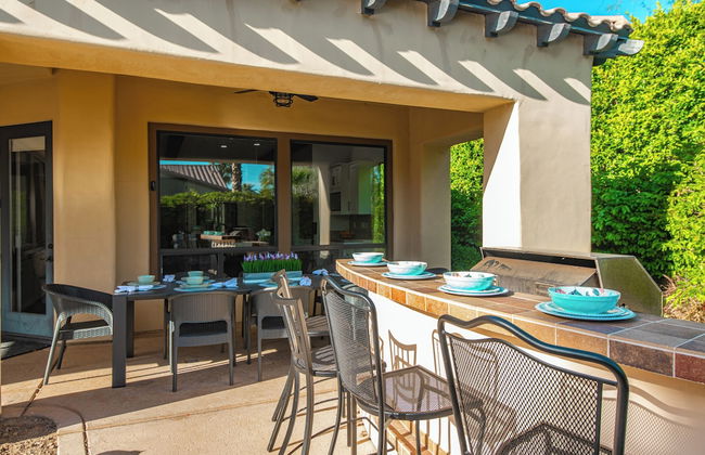 5BR Resort Style Entertainer with Pool, Spa, BBQ - Foto 48