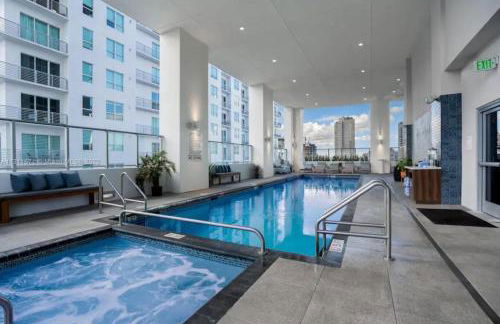 Downtown Large Stylish 1 bedroom condo Gym pool - Foto 11