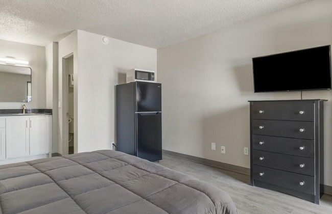 LTA Suites Brookside - Photo 5