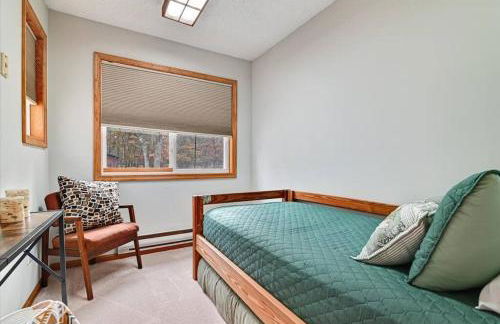 Rustic Modern Retreat in Poconos - Foto 5