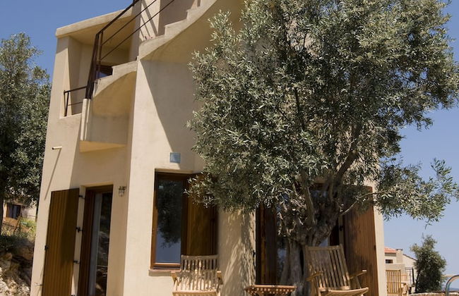 Poikilma Alonissos Villas - Foto 1