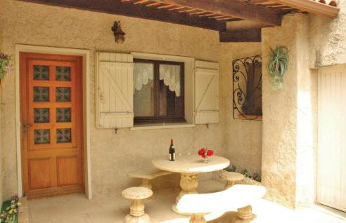 Nice Home In Saint Cannat With Wifi - Foto 7