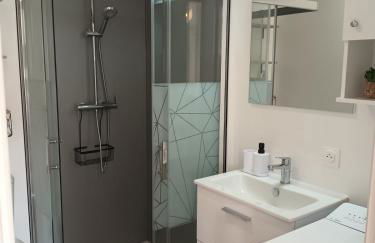 Studio 4 Calme et Moderne Proche des Thermes - Foto 9