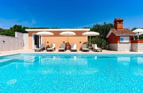 Apartments Foric Rab with Heated Pool, Sauna & Gym - Photo 1