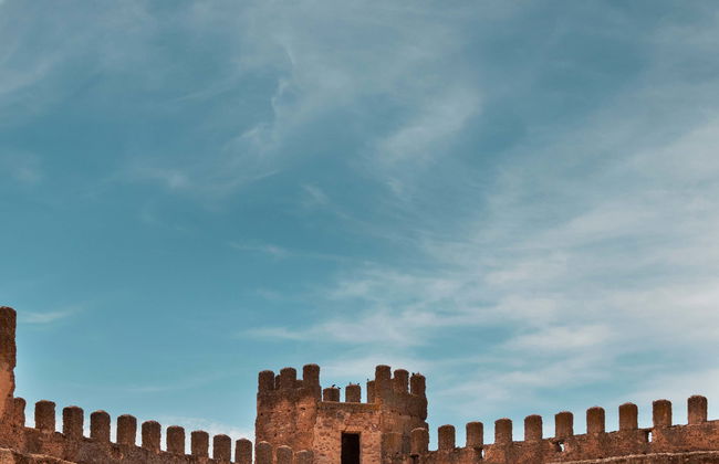 Baños de la Encina Castle Guided Tour - Photo 1