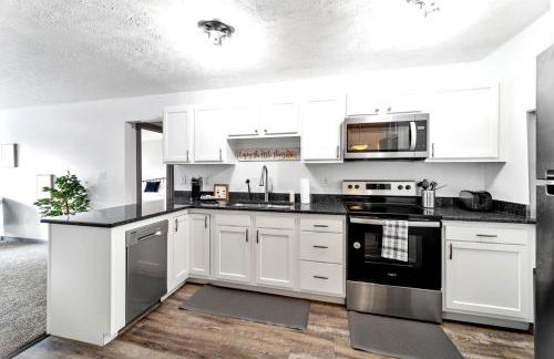 Bamboo Retreat- Private Parking -New Reno -Central - Foto 30