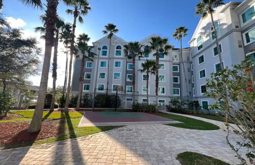 Condo near Disney Springs-Free shuttle to Parks - Foto 36