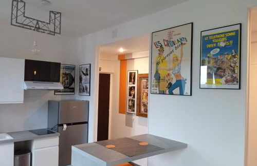 L'appt du vieux qui ne voulait pas fêter son anniversaire - Foto 24