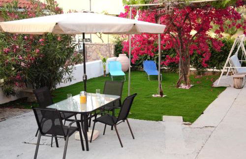 Artemis House - Photo 13