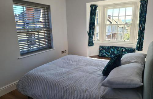 Number 10 - Stunning brand new house - sleeps 6 - free parking - Foto 21