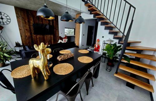 Stodoły na wzgórzu - Foto 73