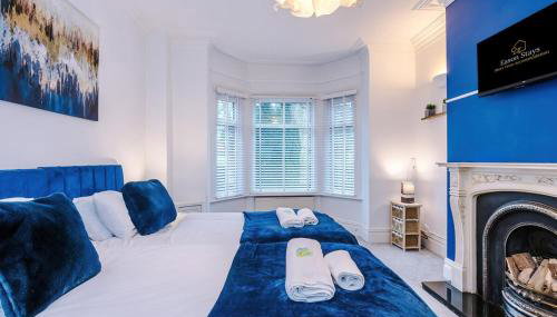 4 Bedroom House in Walkden with Free Parking, by Short Term Digs Short Lets & Serviced Accommodation - Foto 5, Other