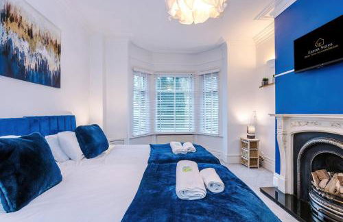 4 Bedroom House in Walkden with Free Parking, by Short Term Digs Short Lets & Serviced Accommodation - Foto 5