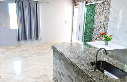 Casa aconchegante com piscina em Camacari BA - Foto 14