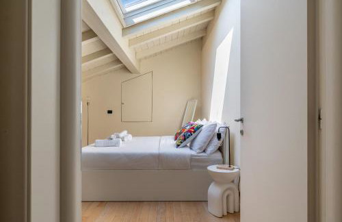 BolognaCentro 9 People Loft Private Lift and Terrace - Foto 65