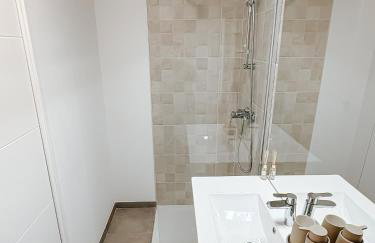 Aya - Renovated air-conditioned duplex with garden - Photo 14
