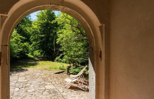 Holiday Home in Migliorini with Pool & Nature - Foto 43