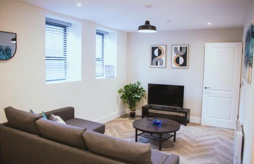 Clarence Suites - Photo 31