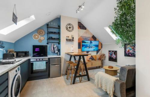 Upbeat Jungle Loft Apartment - Foto 40