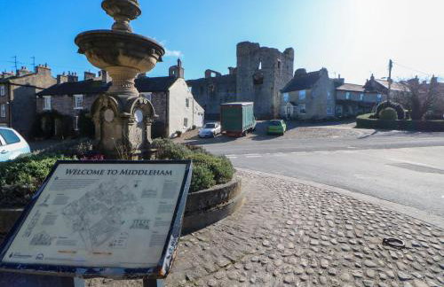 White Swan Cottage - Photo 23